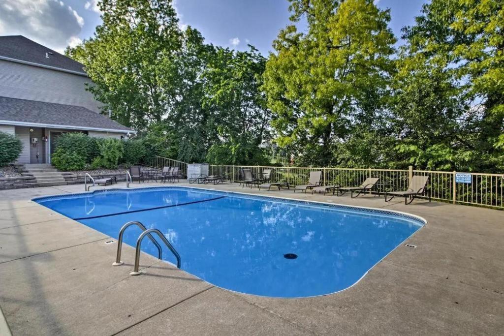 1Bd King Condo With 2 Person Jacuzzi Tub - Near The Strip - Free Tickets Included - T1-9 Branson Kültér fotó